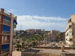 ECON��MICO Piso para 6 personas al lado de la playa